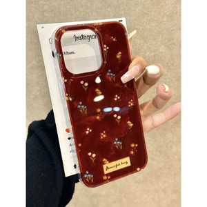 เคสโทรศัพท์ลายดอกไม้เล็กๆ สีแดงไวน์สไตล์เกาหลี สำหรับ iPhone 16 Pro Max/ 15/ 14 รุ่นใหม่ และสำหรับ iPhone 13 - Product Image 2