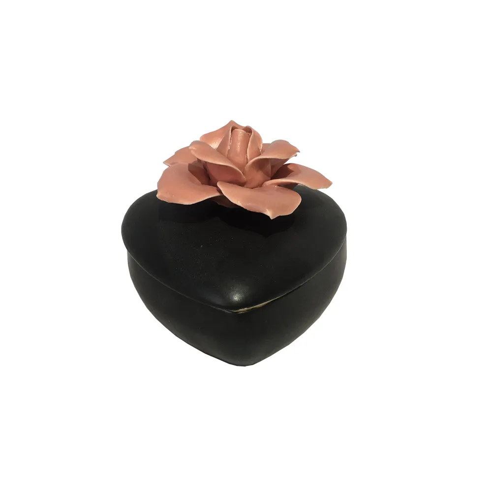 Negro mate en forma de corazón de joyería de cerámica de embalaje de almacenamiento de regalo cajas de anillo