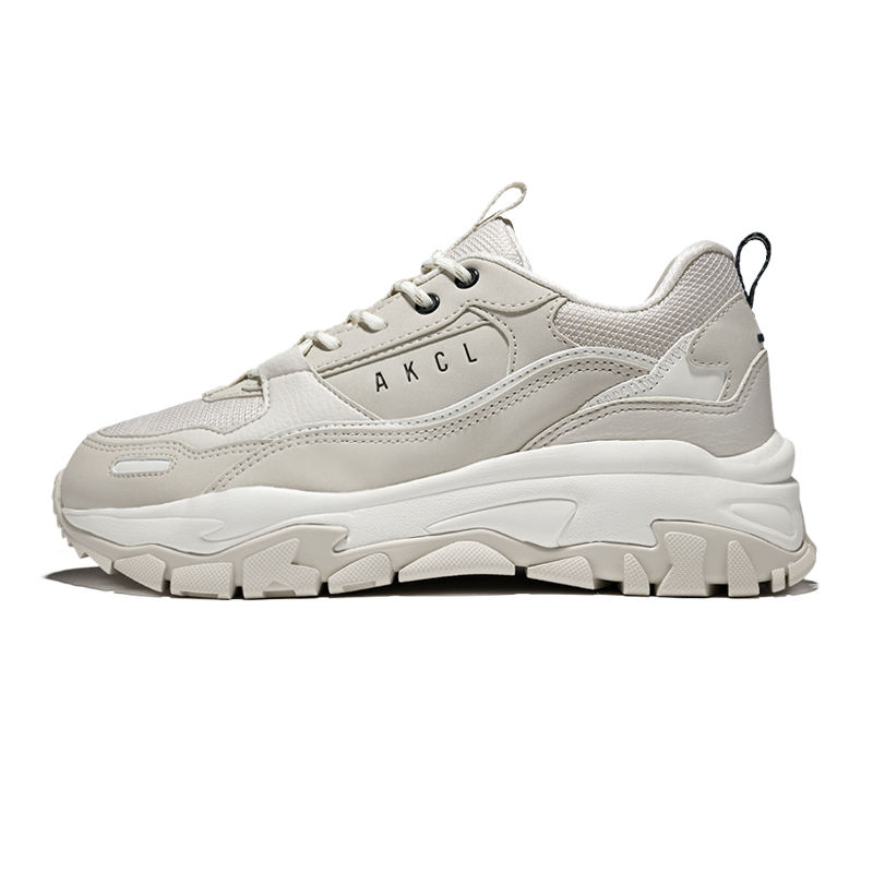 สีเบจอ่อน