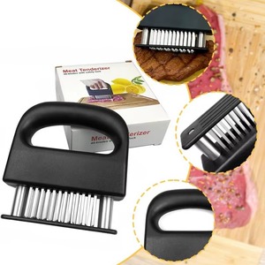 Ablandador de carne de acero inoxidable de 48 agujas, martillo de alta resistencia para marinar y golpear carne de res, pollo, cerdo, filetes y barbacoa - Product Image 2
