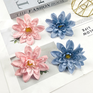 Fleurs artificielles Dahlia 9 cm en tissu de soie, accessoires de photographie de mariage en extérieur, décorations pour la maison - Product Image 4
