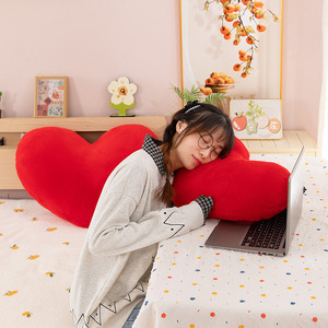 Coussin en peluche personnalisé avec logo, jouet en peluche en forme de cœur rouge, coussin de canapé, cadeau de Saint-Valentin pour <span class=keywords><strong>couple</strong></span>, cadeau de mariage - Product Image 4