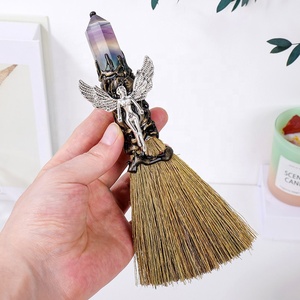 Bán buôn chữa bệnh tự nhiên đá thủ công tinh thể pha lê điểm cột ma thuật phù thủy chổi - Product Image 6