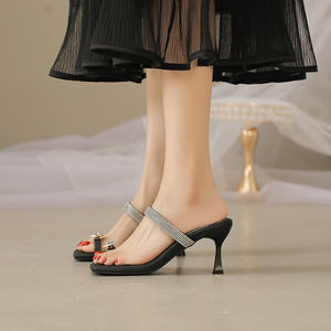 Sandalias de Tacón Alto con Punta Cuadrada y Tacón de Aguja, Tallas 35-40, Blancas, para Mujer, con Perlas, Casuales, Tacón Delgado, Aumentan la Estatura - Product Image 5