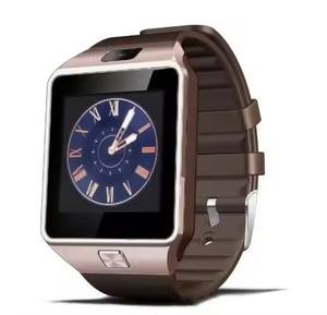 Reloj Inteligente con Caja Rectangular de Acero Inoxidable, Correa de Silicona, Pantalla Táctil, Bluetooth, Llamadas Celulares, Monitor de Actividad Física - Product Image 4