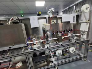 Machine de fabrication d'électrodes ECG en gel solide jetable avec formule de gel gratuite pour la production d'électrodes ECG - Product Image 5