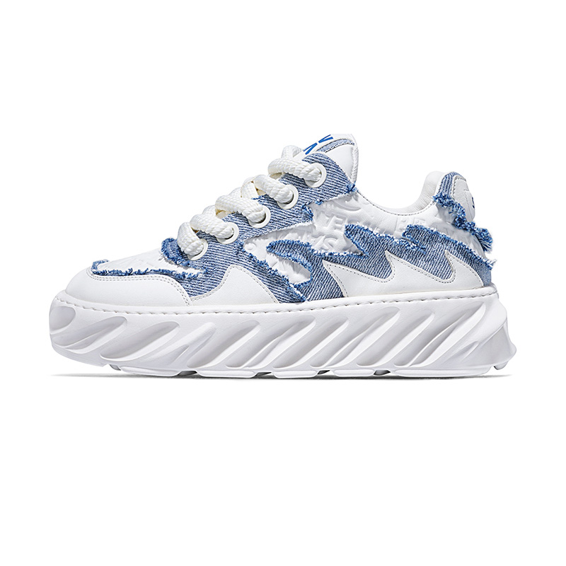 Blanc bleu