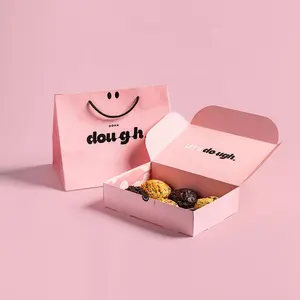 Großhandel umwelt freundliche Geschenk Donut Pink Paper Box Set Kuchen Krepp Sushi Cookie Bäckerei Catering Food Grade Box Verpackung mit Taschen