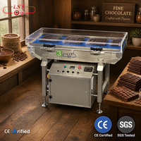LST Schokoladenform-Vibrator Multifunktionale Schokoladenherstellungsmaschine Automatische Schokoladenproduktionslinie zum Verkauf