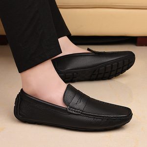 Chaussures décontractées pour hommes de style coréen, nouvelle tendance transfrontalière, chaussures à enfiler respirantes <span class=keywords><strong>antidérapantes</strong></span> en cuir véritable - Product Image 2
