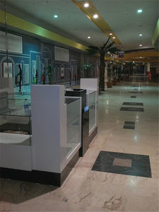 Design Personalizzato del Bancone per Negozio di Elettronica, Moderno Espositore per Negozio di Elettronica - Product Image 5