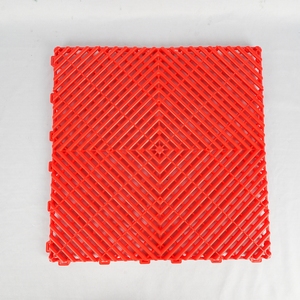 Piso de enclavamiento Garaje Baldosa de enclavamiento Piso de garaje de plástico de enclavamiento para azulejo de piso de lavado de autos - Product Image 4