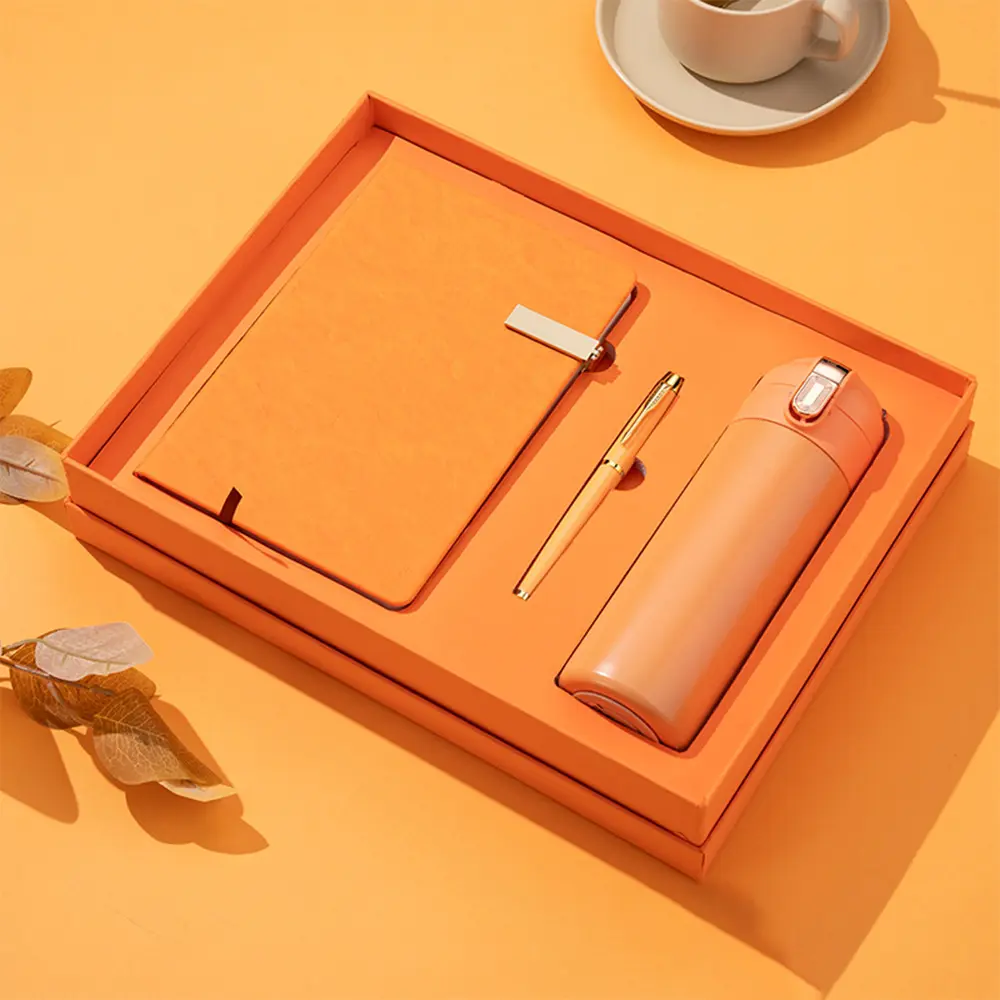 Pertemuan Tahunan perusahaan promosi ide perusahaan Notebook dipersonalisasi dengan payung botol pena Set hadiah bisnis mewah