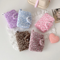 Porte-monnaie haut de gamme rose à imprimé léopard, sac de rangement portable pour cartes bancaires pour étudiants, sac à cartes polyvalent en peluche, sac pour écouteurs