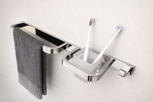 Porte-serviettes mural multifonctionnel en acier inoxydable SUS304 avec crochets et porte-brosse à dents intégré - Product Image 4