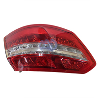 Feu arrière de vente chaude de feu arrière de marque BD pour W212 référence A2129060558 24V état neuf