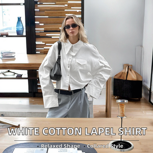 Camisa de solapa lisa blanca de diseño casual para mujer, de algodón tejido, holgada, anti-bolitas, con botones, para otoño - Product Image 2