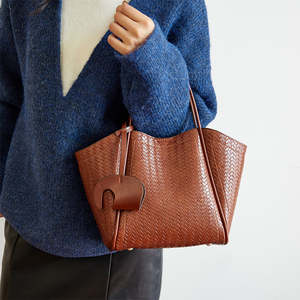 Sac tissé de haute qualité, sac à main pour femme, grande capacité, sac tissé pour femme - Product Image 1