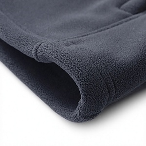 Veste polaire tricotée imperméable personnalisée pour homme, fermeture éclair intégrale, douce et chaude, col rabattable, manteau d'extérieur avec poches pour l'hiver - Product Image 4