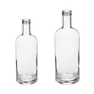 750 mL botella de cristal hélice con <span class=keywords><strong>vodka</strong></span>. - Product Image 1