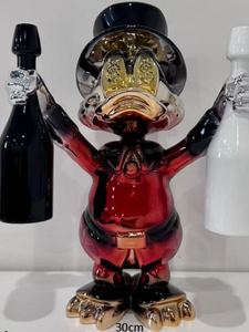 Scultura in Resina Placcata Moderna e Trendy di Donald Duck, Bestseller Transfrontaliero per Ingressi di Hotel e Interni di Alta Classe - Product Image 5