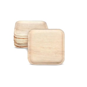 Assiettes en feuilles de palmier bio, fournisseur indien, robustes et compostables, pour fêtes, festivals et services de restauration, disponibles à la vente. - Product Image 1