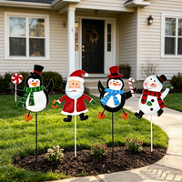 Ensemble fantaisie de 4 décorations de jardin en métal en forme de pingouin, Père Noël, bonhomme de neige et canne à sucre pour extérieur, pelouse et porche