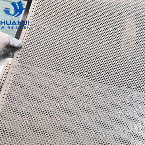Panel de Malla Metálica Perforada de Acero Inoxidable Grado 201, Espesor de 0.8 mm, con Servicio de Corte - Product Image 6