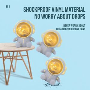 2026 Gran Oferta Directo de Fábrica Hucha de Astronauta con Luz Nocturna de Vinilo Impresa en Serigrafía Personalizable para Regalo y Promoción - Product Image 4