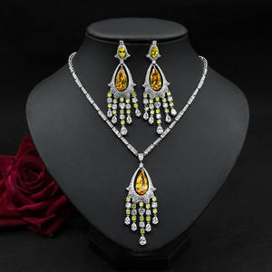 Hibride Lange Kwast Water Druppel Ketting Oorbellen <span class=keywords><strong>2</strong></span> Stuks Zirkonia Sieraden Sets Voor Vrouwen Bruids Bruiloft Accessoires N-360 - Product Image 1