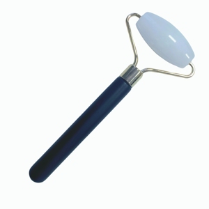 Rouleau de massage facial à tête unique en jade blanc avec manche en bois, outil de massage pour le soin de la peau - Product Image 2