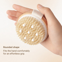 Brosse corporelle exfoliante premium en bois avec nœuds de massage, brosse de bain exfoliante pour la peau, brosse de douche à main avec sangle