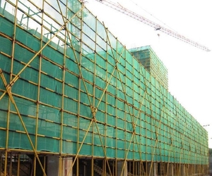 Custom Durable HDPE Construção Segurança <span class=keywords><strong>Net</strong></span> Andaimes Proteção <span class=keywords><strong>Net</strong></span> Roll Made PP Poliéster Oferecendo Corte Moldagem - Product Image 1