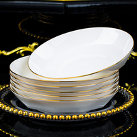Assiette de Dîner Ronde Irrégulière en Porcelaine Blanche, Luxe Vintage Européen Élégant pour Mariage ou Fête, Service de Table en Porcelaine Fine