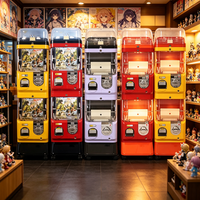 Distributeur automatique de capsules à monnayeur, modèle Tomy Gacha, avec vitrine d'exposition