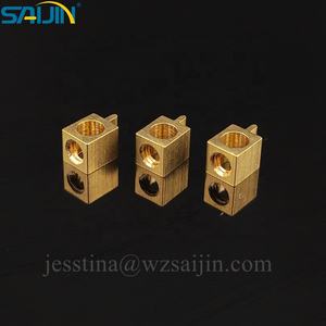 Conector de bloque de latón con bloque de terminales de soldadura de PCB de tornillo para terminales Premium de enchufe de interruptor - Product Image 2