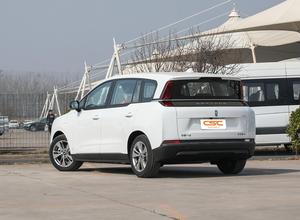 Bestune <span class=keywords><strong>NAT</strong></span> 2023 PRO 401kum EV Mini MPV Scooter de movilidad familiar de nueva energía con vehículo eléctrico de alto rendimiento de 5 puertas y 5 asientos - Product Image 2