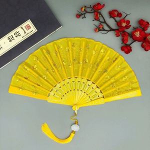 Éventail en plastique écologique de style féerique pour mariages - Product Image 2