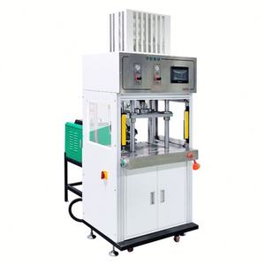 Machine d'emballage automatique de qualité supérieure pour les ensembles de perfusion médicaux jetables, ligne de machines d'emballage pour les ensembles de transfusion - Product Image 1