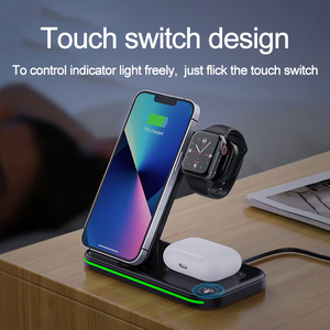 <span class=keywords><strong>Cargador</strong></span> Inalámbrico 3 en 1 Plegable con Luz LED, 15W QC3.0 PD <span class=keywords><strong>para</strong></span> <span class=keywords><strong>iPhone</strong></span>, Apple Watch, AirPods, Tipo-C - Product Image 3