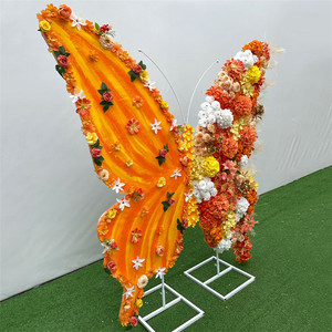 Arche décorative géante en forme de papillon, grand support coloré pour fleurs et papillons, idéal pour les mariages, les fêtes et les accessoires photo. - Product Image 3