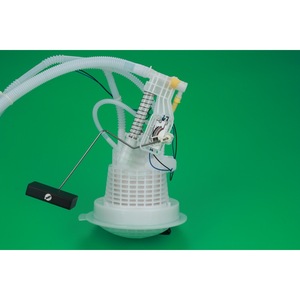 Ensemble de filtre à carburant pour Chrysler C300 avec tube de ramassage, taille standard, numéro de pièce de rechange YTQL1006C - Product Image 2