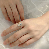Nouvelle Arrivée Bagues de Fiançailles Scintillantes en Laiton Plaqué Argent/Or avec Grand Zircon Cubique Taille Marquise pour Femme, Cadeau de Mariage