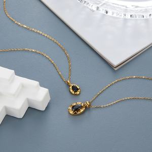 Collier pendentif personnalisé en acier inoxydable anti-ternissement pour femmes, vente en gros 2024 - Product Image 3