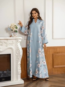 Robe Abaya Élégante et Modeste Respirante Premium 2026 pour Femmes Musulmanes, Imprimé Floral, Perlée, en Polyester, Longueur Ras du Sol, pour l'Aïd, les Mariages et la Prière - Product Image 3