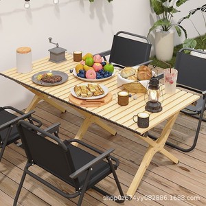ชุดโต๊ะและเก้าอี้พับได้สำหรับกิจกรรมกลางแจ้ง ยี่ห้อของเราเอง ผลิตจากโลหะ พกพาสะดวก เหมาะสำหรับการตั้งแคมป์ งานสังสรรค์ในครอบครัว และกิจกรรมสร้างทีม - Product Image 4