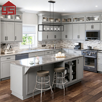 Armoires de cuisine classiques de luxe en bois massif gris mat, prêtes à assembler (RTA), avec service de conception 3D gratuit pour projets de villas