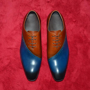 Chaussures en cuir pour hommes de style italien, couleurs mélangées, style Oxford formel, idéales pour les mariages et les fêtes. Chaussures habillées et Oxfords en cuir pour hommes. - Product Image 1