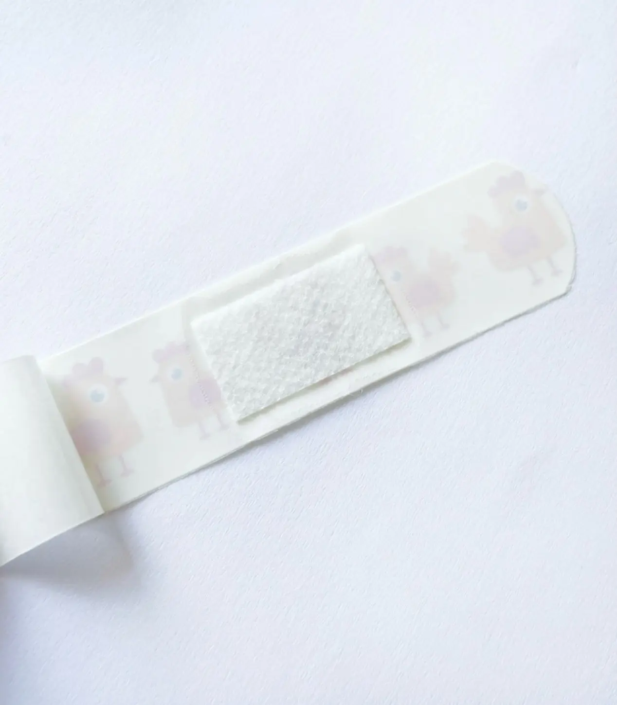 72*19mm 76*19mm motif de dessin animé Emballage personnalisé Ventes directes du fabricant de bandage personnalisé