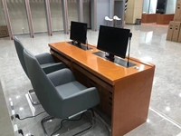 Boîtier d'ordinateur multifonctionnel personnalisable à écran caché de 17 à 24 pouces avec support d'espace pour mobilier d'hôtel et d'école